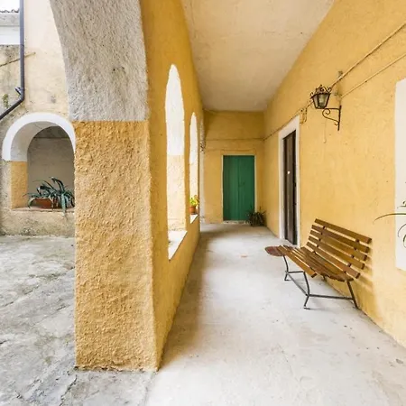 Casa Convent Amantea